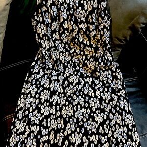 GAP navy blue with pattern knee length fully lined with pockets
